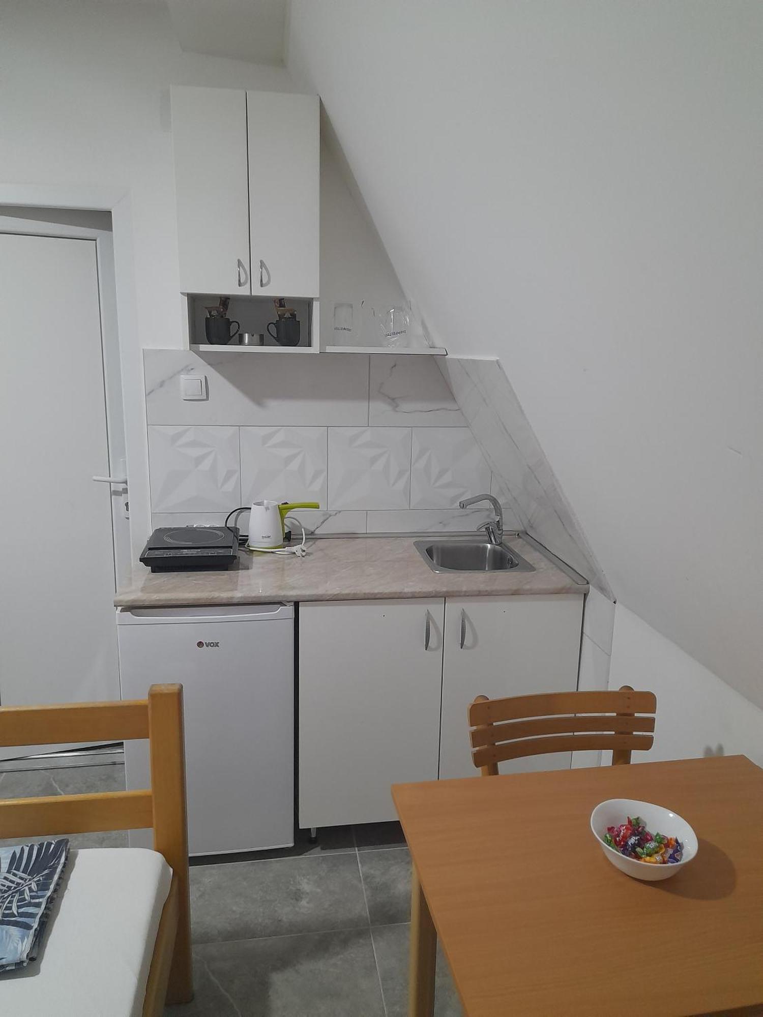 Libero Apartmani Surčin Esterno foto