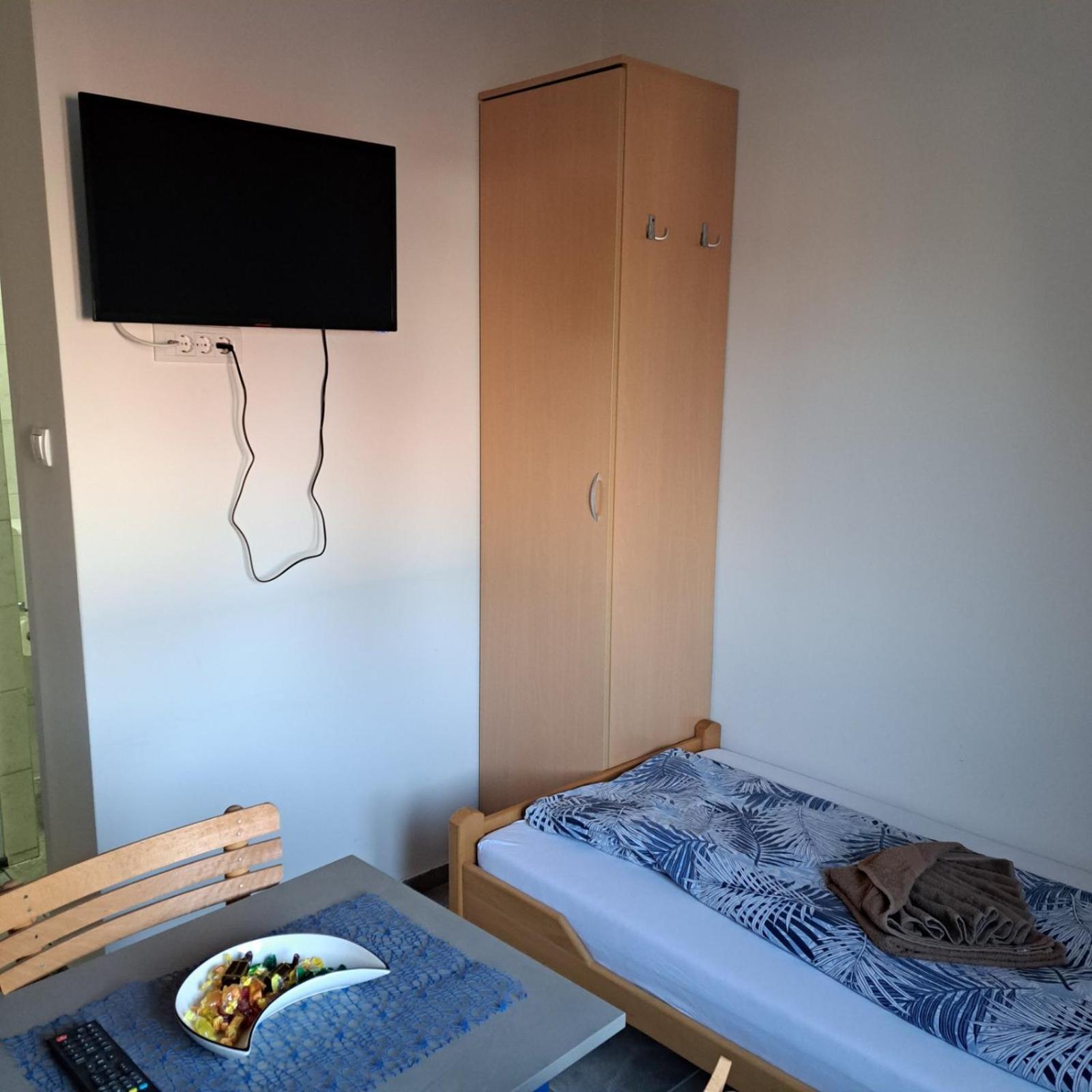 Libero Apartmani Surčin Camera foto